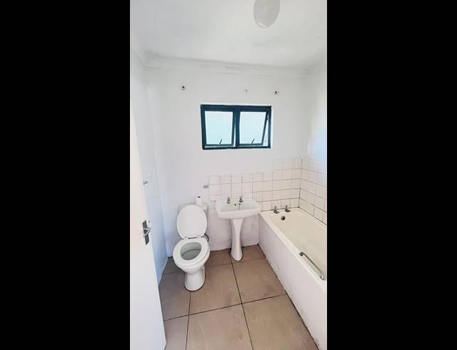 2 BEDROOM HOUSE RENTED IN FARNINGHAM RIDGE